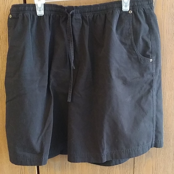 Black Draw String Women's Shorts - Picture 2 of 4